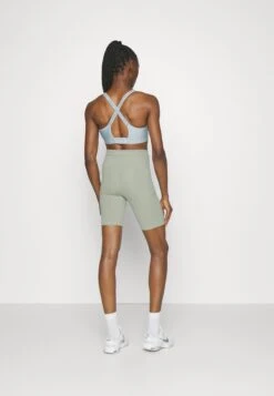 Under Armour Motion Bike Short - Legging - Grove Green/Colorado Sage -Under Armour Winkel 28b4b9700c2a49c098854e702c9ebebe