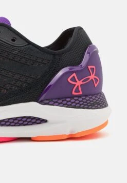 Under Armour Hovr Sonic 6 - Hardloopschoenen Neutraal - Black/Galaxy Purple/Pink Shock 11 Under Armour Hovr Sonic 6 - Hardloopschoenen Neutraal - Black/Galaxy Purple/Pink Shock -Under Armour Winkel 2d359a9490e544988529e270c7ebbf40