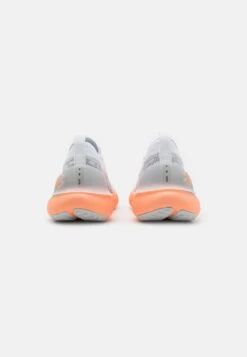 Under Armour Hovr Phantom 3 Se - Hardloopschoenen Neutraal - White/Halo Gray/Bubble Peach -Under Armour Winkel 49043c4432684d2ea8b7cd7ce48338e3