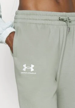 Under Armour Essential Joggers - Trainingsbroek - Grove Green/White -Under Armour Winkel 51cedc36b48a4007956c0b2939fe3ec3