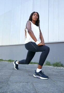 Under Armour Hovr Phantom 3 Se - Hardloopschoenen Neutraal - Black/Jet Gray/White -Under Armour Winkel 55fa660b43a84f4db2a0d7bda95e72ab