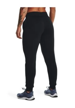Under Armour Trainingsbroek - Black -Under Armour Winkel 76fdba8219bd4e3f86ce791154bcd998