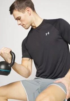 Under Armour Hiit Woven - Korte Broeken - Harbor Blue/White -Under Armour Winkel 771f7aa465d0467e970d2650a0381d9f