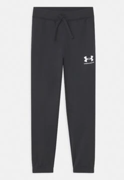 Under Armour Set Cb - Trainingspak - Black/White -Under Armour Winkel 8fbe7ca0fece45fdbc19bfe8a78a5d97