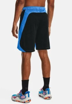 Under Armour Heatwave Hoops - Korte Broeken - Black -Under Armour Winkel a8d5bbdb34a840dc8b08c7164a6d53e0