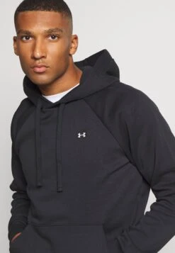 Under Armour Rival Hoodie - Hoodie - Black/Onyx White 9 Under Armour Rival Hoodie - Hoodie - Black/Onyx White -Under Armour Winkel aabe25cf157f4cd0ac3b74715a6184ca