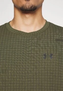 Under Armour Seamless Grid - Sport T-Shirt - Marine Green/Black -Under Armour Winkel b4aa3b0763854ff2980344c18b45bbc4