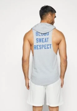 Under Armour Project Rock Bull - Top - Steel Light Heather/Blue Mirage 10 Under Armour Project Rock Bull - Top - Steel Light Heather/Blue Mirage -Under Armour Winkel cb9039bf202e40c1b611a398bc1b0be7