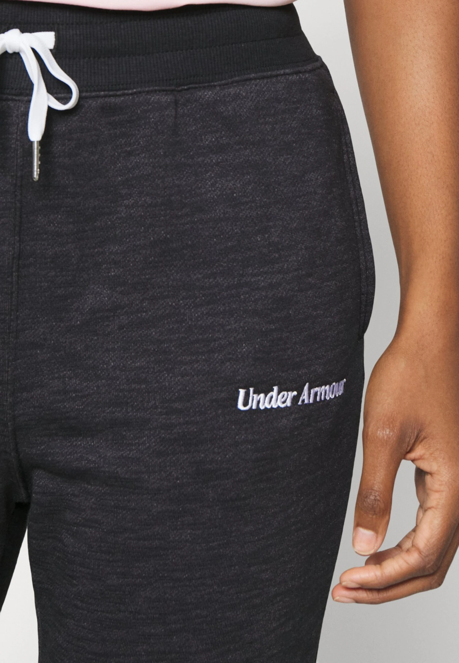 Under Armour Essential Script Pant - Trainingsbroek - Black/Jet Gray/White 5 Under Armour Essential Script Pant - Trainingsbroek - Black/Jet Gray/White - Afbeelding 5