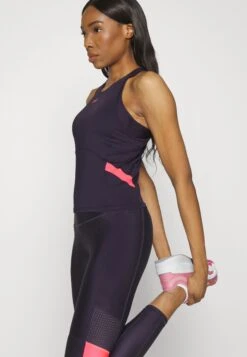 Under Armour Tank - Top - Tux Purple/Pink Shock -Under Armour Winkel ecd1c3a717ed424a84547e59e52af59a