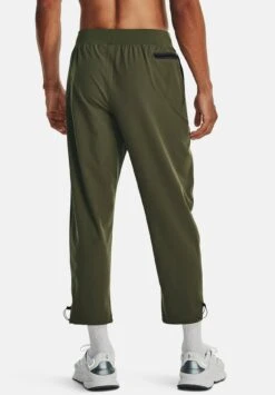 Under Armour Unstoppable Crop - Trainingsbroek - Marine Od Green -Under Armour Winkel fbaa167af5a24dc792d7e2653946f5f1